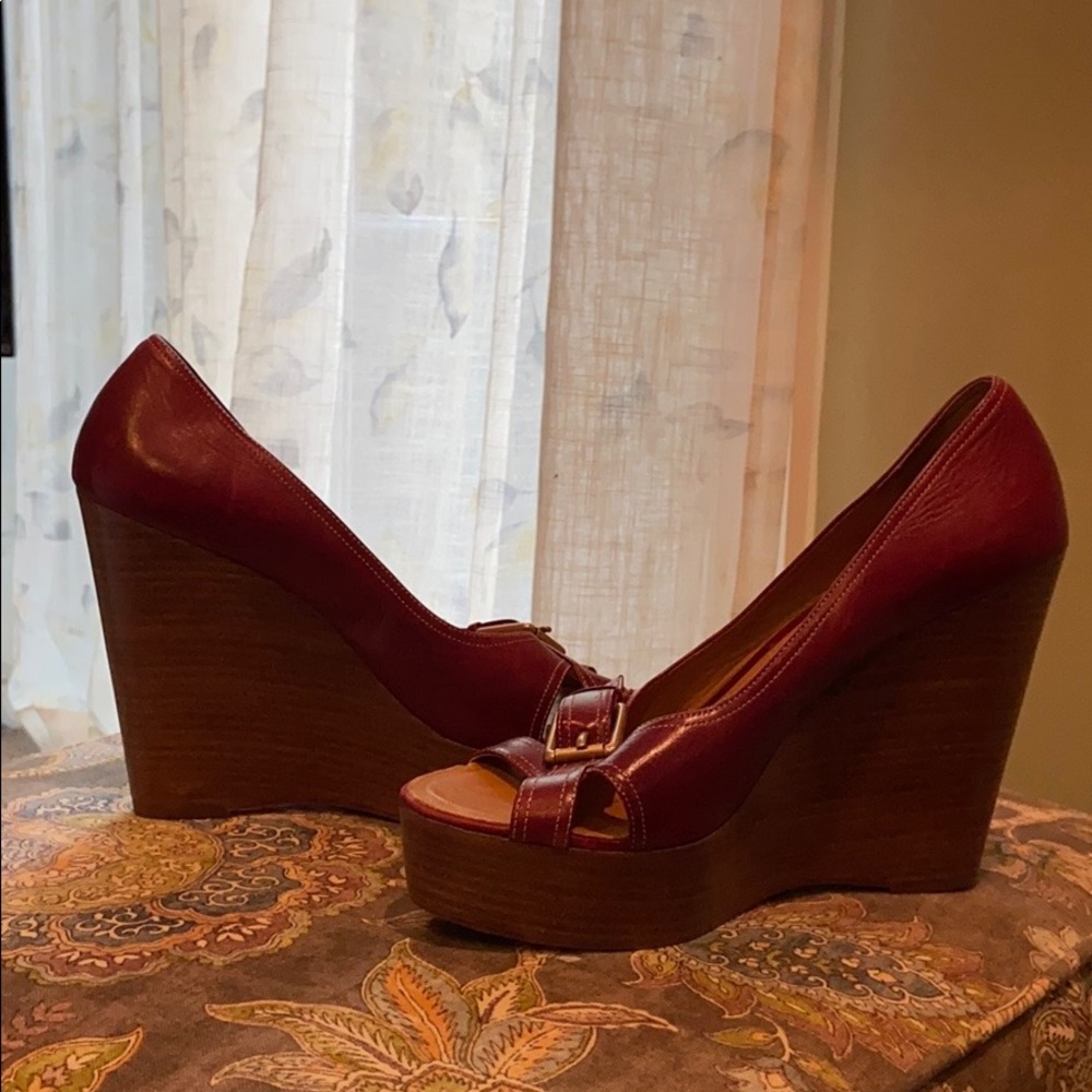 BCBG Red Shoes Size 9